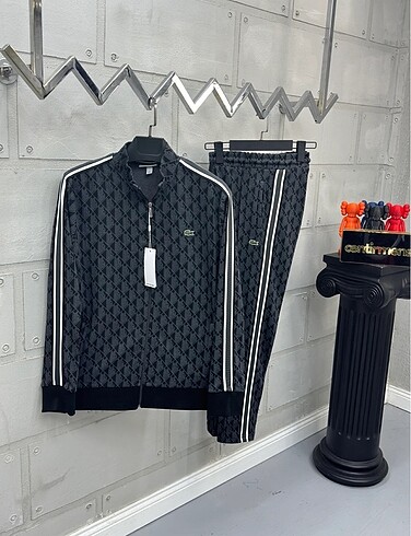 LACOSTE UNİSEX MONOGRAM EŞOFMAN TAKIMI