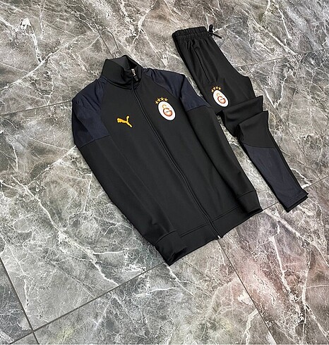 Galatasaray GALATASARAY PUMA YENİ SEZON EŞOFMAN TAKIMI