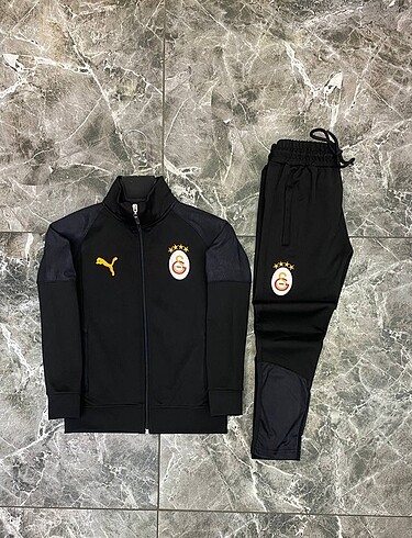 xxl Beden GALATASARAY PUMA YENİ SEZON EŞOFMAN TAKIMI