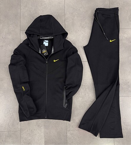 NİKE TECH FLEECE X NOCTA EŞOFMAN TAKIMI