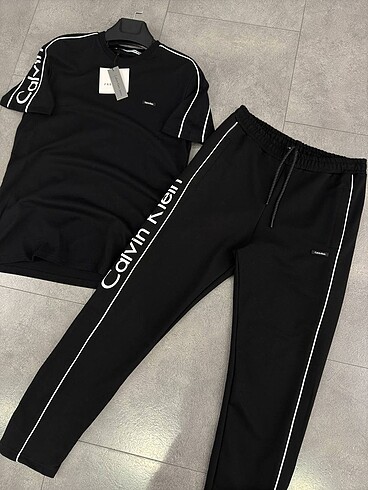 Calvin Klein CALVİN KLEİN ERKEK EŞOFMAN TAKIM