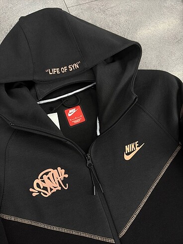 Nike NİKE X SYNA TECH FLEECE EŞOFMAN TAKIM