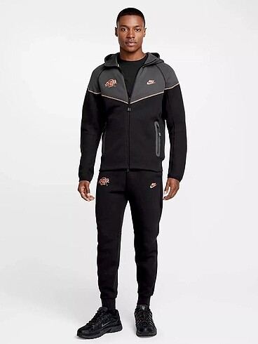 NİKE X SYNA TECH FLEECE EŞOFMAN TAKIM - Görsel 7