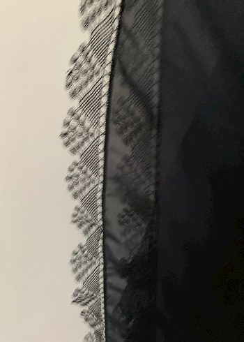 ÖZEL YAPIM 3 KENARLI BAŞÖRTÜSÜ - Görsel 4