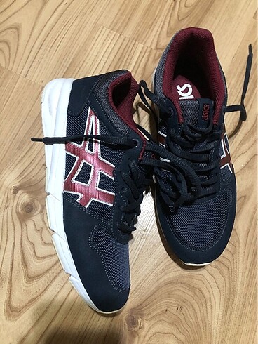 ASICS 23 cm 36/36?5