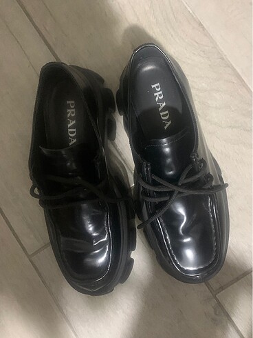 Prada PRADA 41