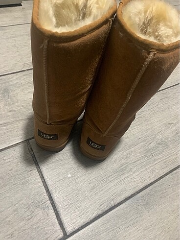 39 Beden UGG 39