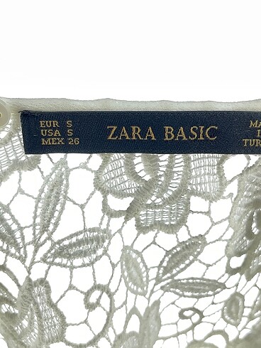 s Beden beyaz Renk Zara Bluz %70 İndirimli.