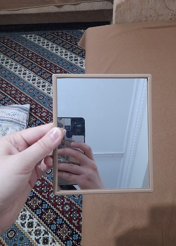 Bej Çerçeveli Küçük Ayna - Görsel 2