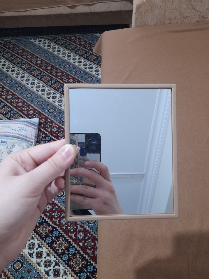 Bej Çerçeveli Küçük Ayna - Görsel 2