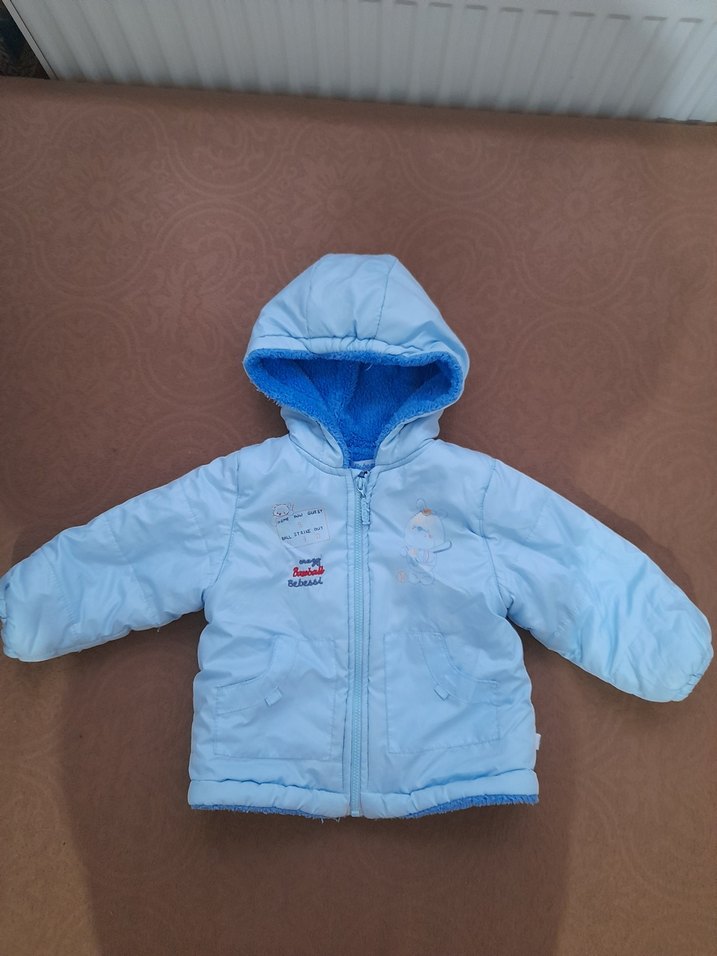 Mavi Kapüşonlu Erkek Çocuk Mont - Görsel 2