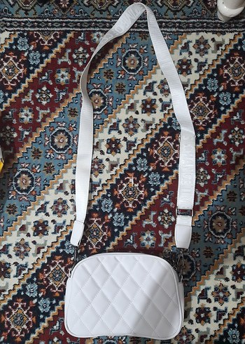 Beyaz Kapitone Kadın Çanta - Görsel 5