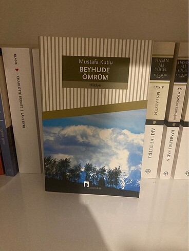 Beyhude Ömrüm / Rüzgarlı Pazar ~ Mustafa Kutlu