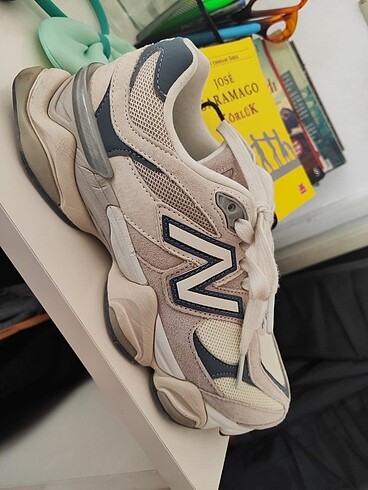 New balance 9060