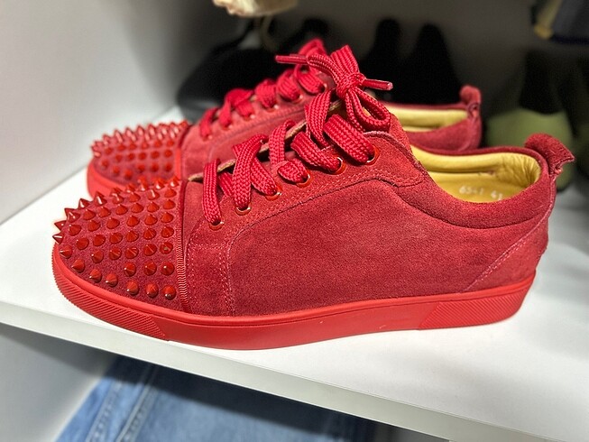 Sneaker
