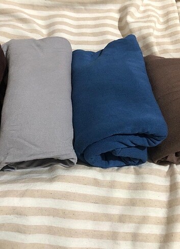 Beden çeşitli Renk 5 ADET PENYE ŞAL 200 TL