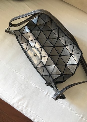 Gri Deri Geometrik Desenli Kadın Çanta - Görsel 3