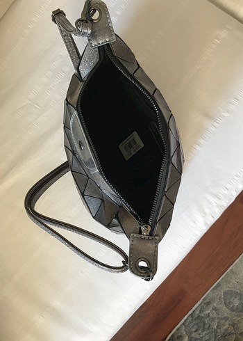 Gri Deri Geometrik Desenli Kadın Çanta - Görsel 6