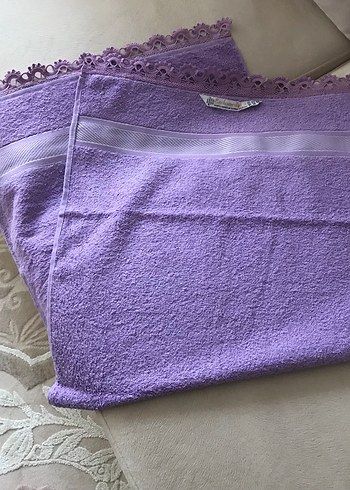 Pastel Mor Havlu Dantel Detaylı - Görsel 4
