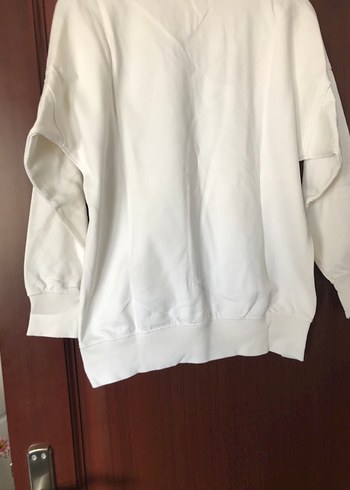 Kadın Beyaz Rahat Kesim Sweatshirt - Görsel 4