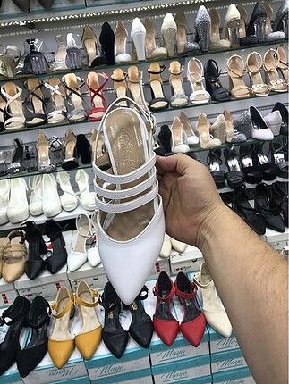 36 Beden Arkası açık beyaz
