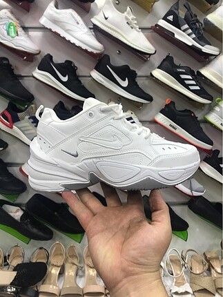 Nike tekno