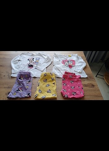 Walt Disney World Kız bebek pijama takımı 