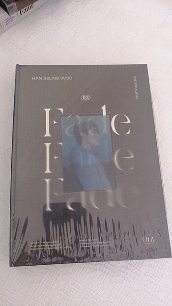 Han SeungWoo Fade Albümü Out ver. 