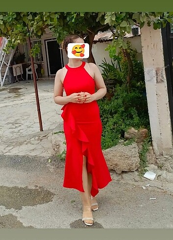 Kırmızı abiye 