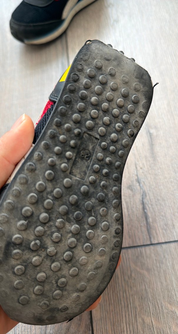 Puma Erkek Çocuk Kırmızı Siyah Spor Ayakkabı - Görsel 2