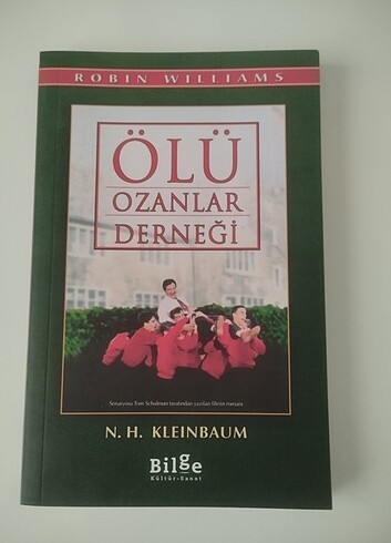 Ölü Ozanlar Derneği