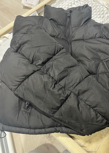 Bershka Kadın Şişme Mony
