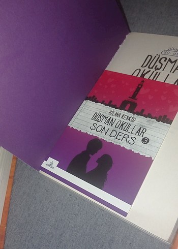 Beden Renk Dilara Keskin - Düşman Okullar Serisi 3 Kitap