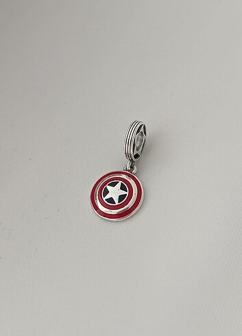 Marvel Charm 