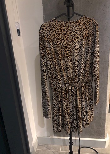 Kahverengi Yılan Desenli Mini Tulum - Görsel 5