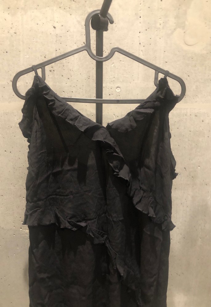 Siyah askılı mini elbise - Görsel 2