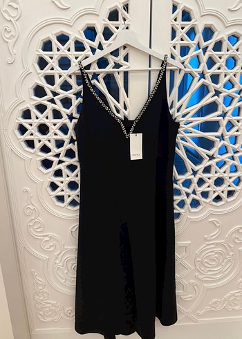 İPEKYOL Siyah Taşlı Dekolteli Elbise - Görsel 3