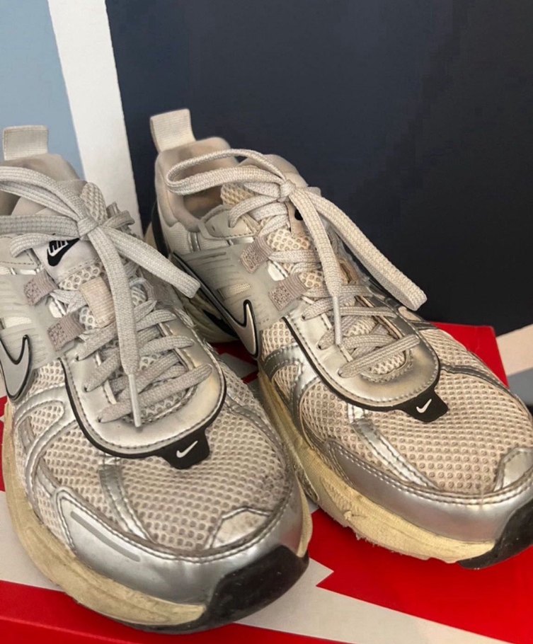 NIKE V2K Run Gri Ayakkabı - Görsel 3