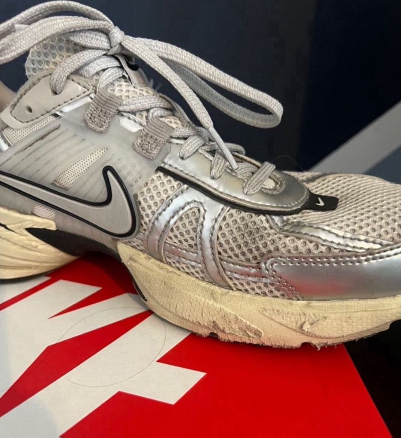 NIKE V2K Run Gri Ayakkabı - Görsel 5