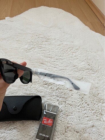 Beden Rayban gözlük