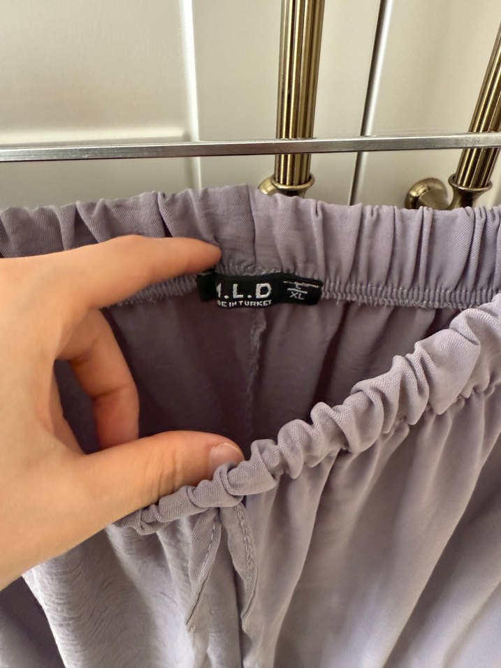 Gri Bol Kesim Kadın Pantolon - Görsel 2