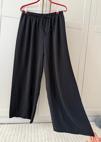 Siyah Kadın Salaş Pantolon - Görsel 2