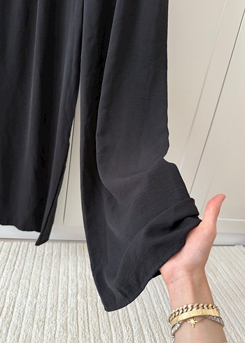 Siyah Kadın Salaş Pantolon - Görsel 3