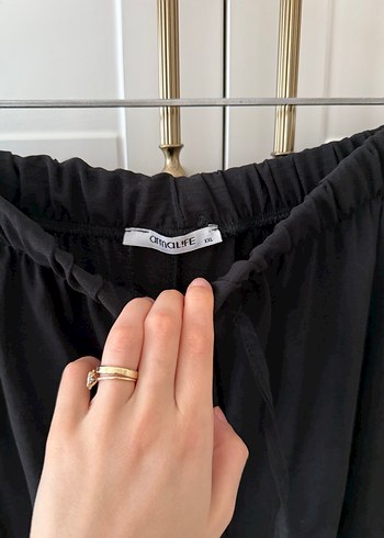 Siyah Kadın Salaş Pantolon - Görsel 8