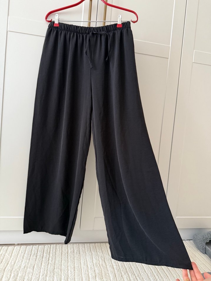 Siyah Kadın Salaş Pantolon - Görsel 2