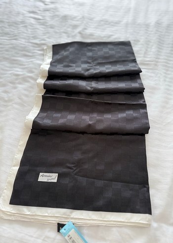 Siyah İpek Görünümlü Kadın Şal - Görsel 3