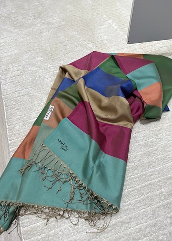 Kadın Çok Renkli Dökümlü Şal - Görsel 5