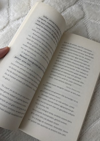 İçiyorsak Sebebi Var - Harun Serkan Aktaş - Görsel 8