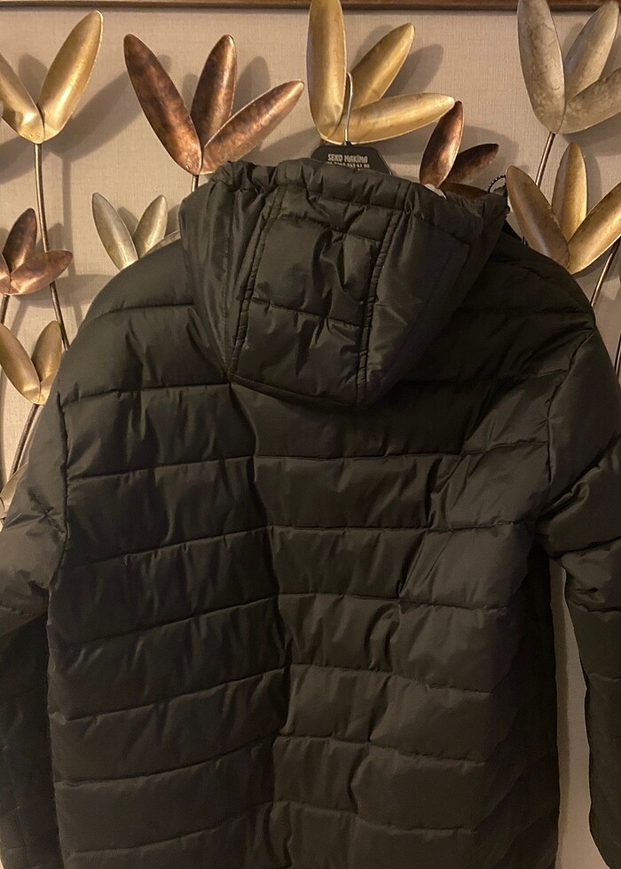 Bershka  XS Erkek uzun şişme mont - Görsel 3