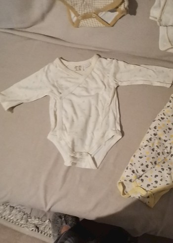 Bebek Erkek kız Uzun Kollu Beyaz Pamuklu Body 68 cm - Görsel 2